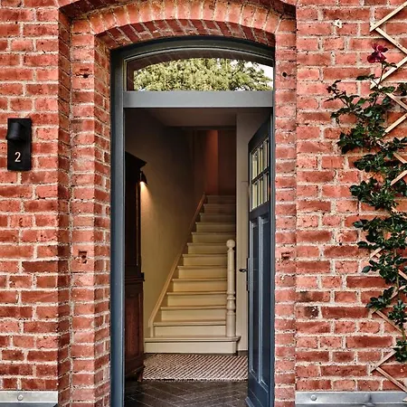 公寓 Jaskolka Dom I *