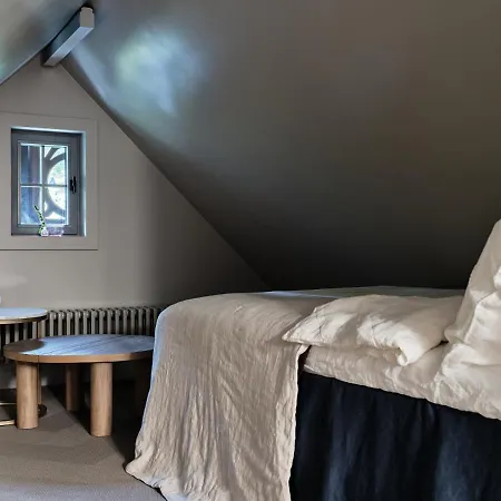 Jaskolka Dom I 斯克拉斯卡波伦巴