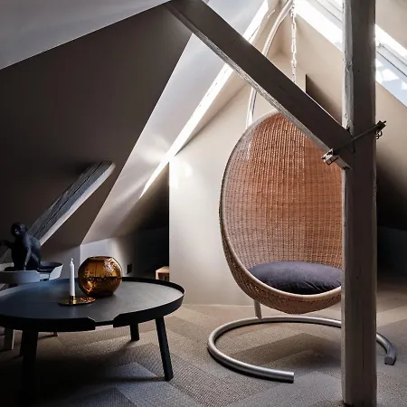 Jaskolka Dom I * 斯克拉斯卡波伦巴