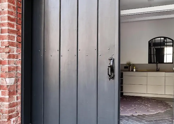 Jaskolka Dom I Apartmán *