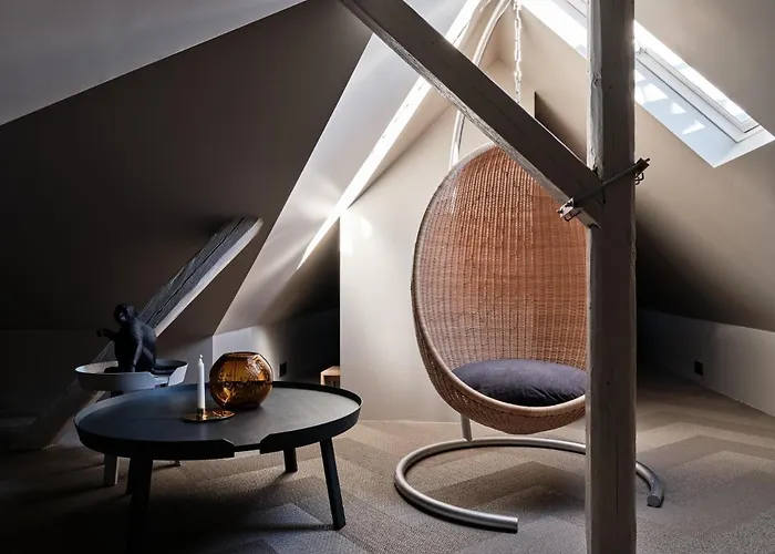 Jaskolka Dom I * Sklářská Poruba